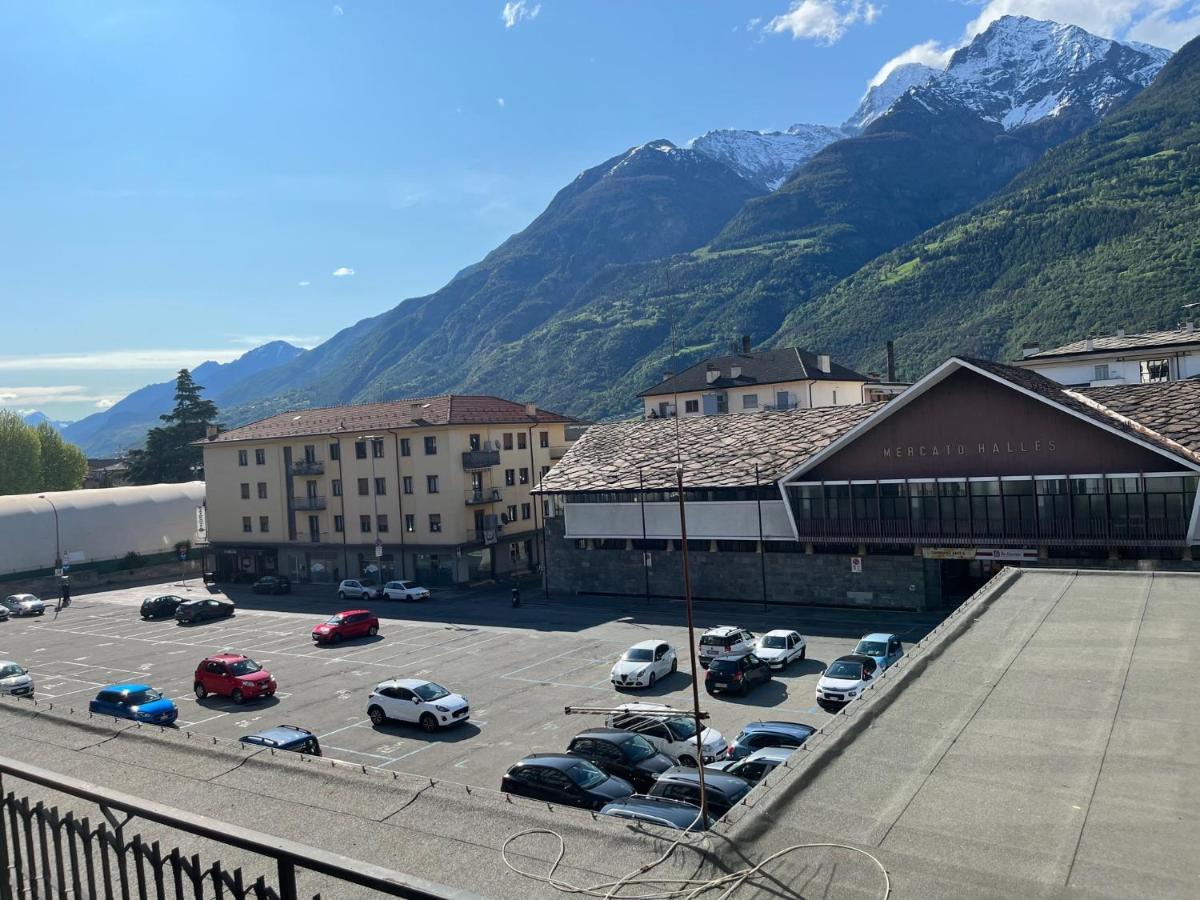 Cozy Home: Nel Cuore Di Apartment Aosta