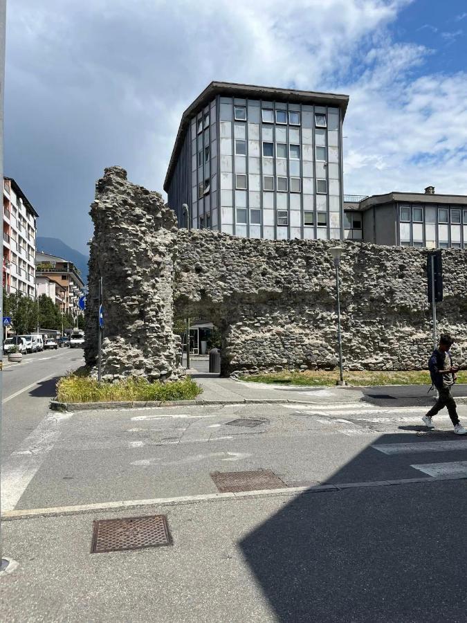 Cozy Home: Nel Cuore Di Apartment Aosta